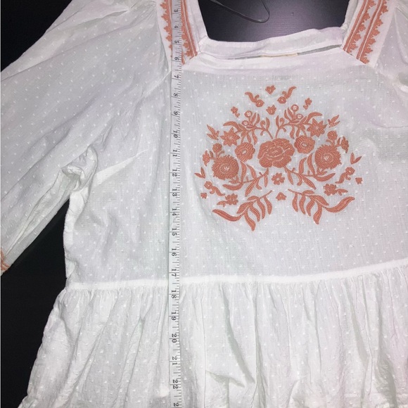 Universal Thread Women’s XXL puffed sleeve 100% cotton embroidered Blouse - Picture 8 of 16